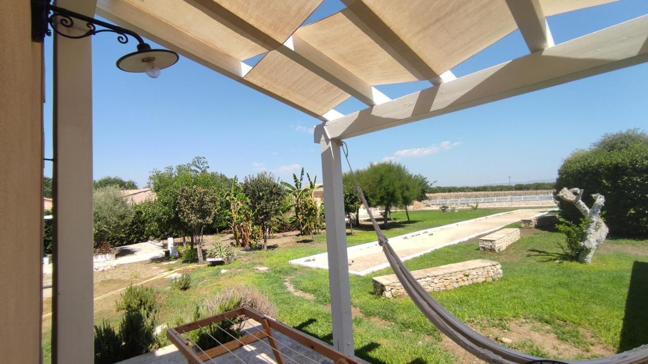 Le Zagare Di Vendicari * Lido di Noto