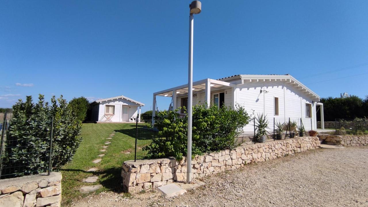 Le Zagare Di Vendicari * Lido di Noto